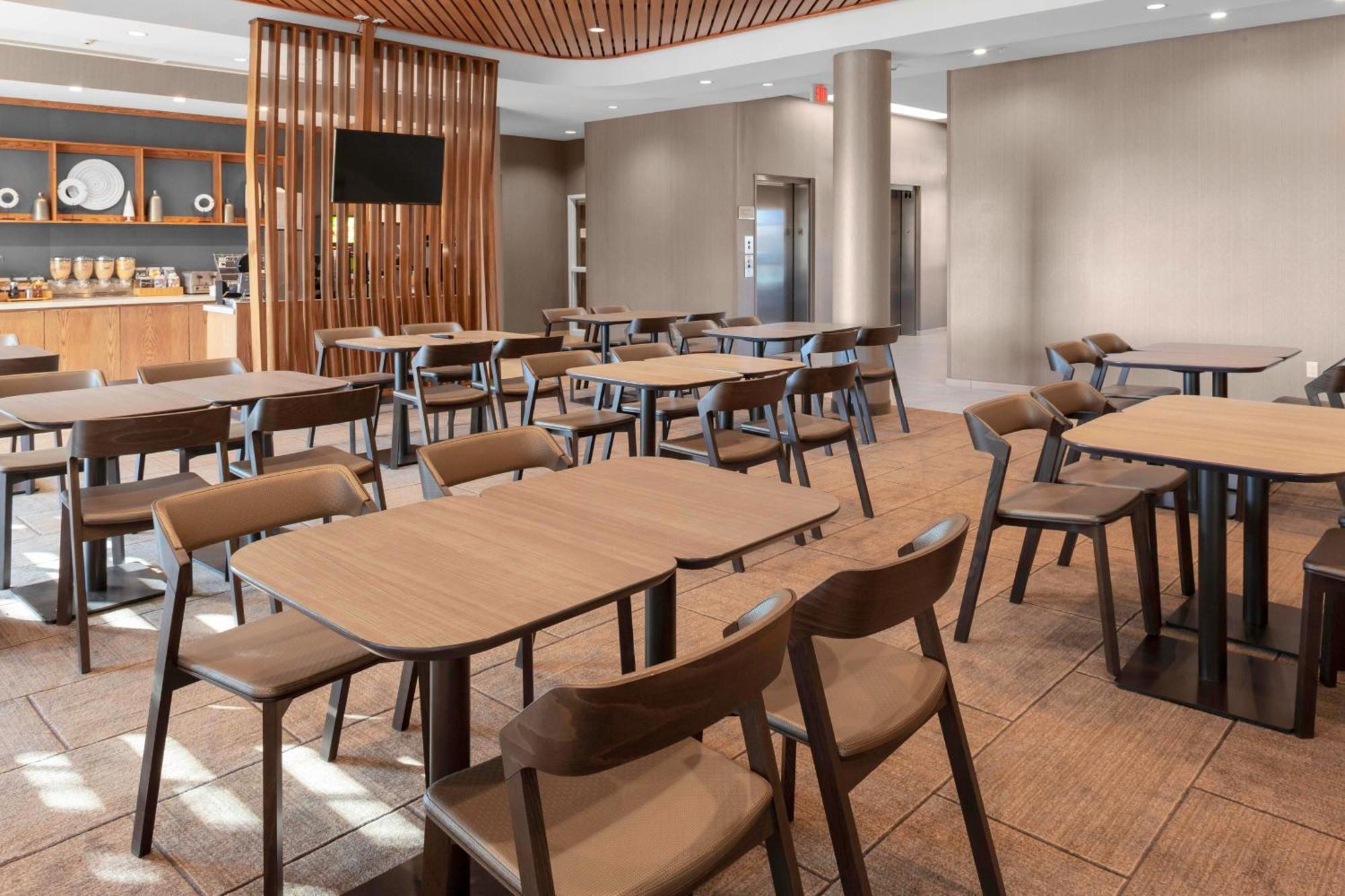 Hotel Springhill By Marriott Denver Tech Center 3*